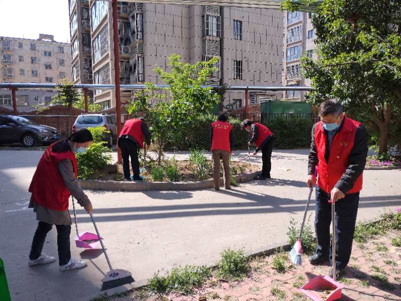 市科协积极开展“美丽城市  清洁家园”志愿活动  