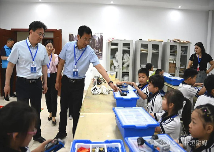 智创未来  梦想启航 —长垣市举办第一届青少年机器人竞赛