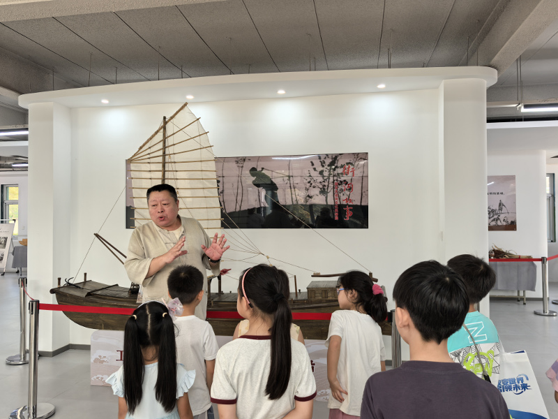 参观讲解11
