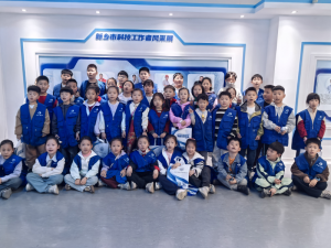 “家门口的骄傲”新象少年团走进新乡市科技馆 共赴科学之约