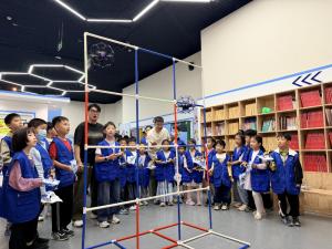 “航天梦·少年行”——新乡市科技馆开展2026年中国航天日主题科普实践活动